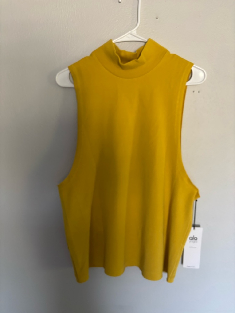 NWT ALO Move Tank